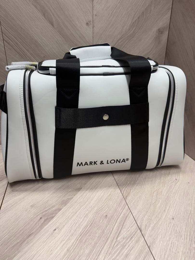 マークアンドロナ　ゴルフ　ボストンバッグ