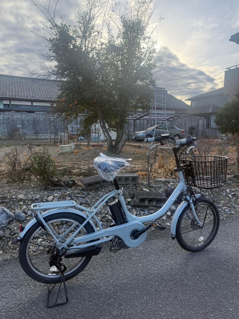 水色 電動アシスト自転車 シティタイプ