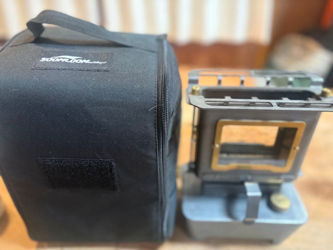 大人気☆1点のみ‼︎ アイロンストーブ Soomloom レア色 シルバー 銀