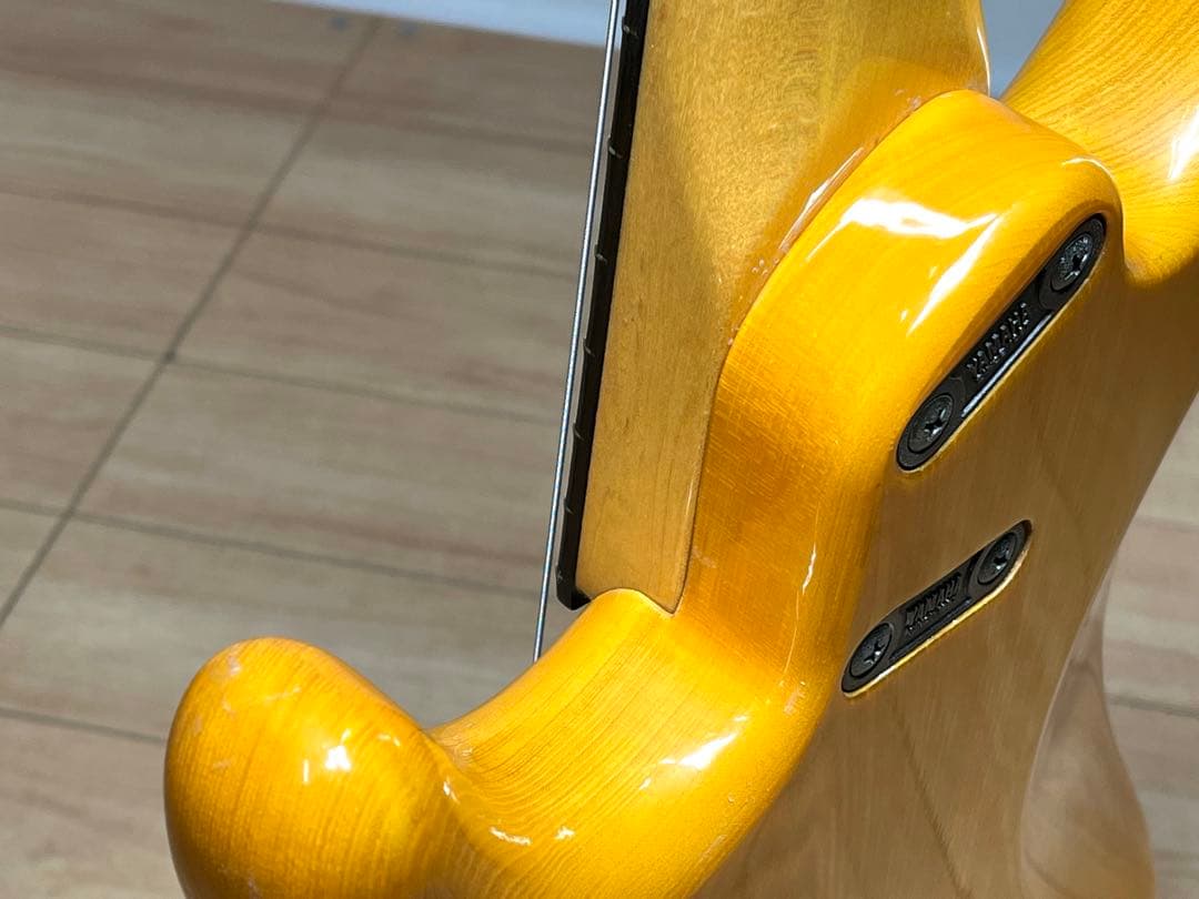 エレキベース ヤマハ モーションB MOTION B 木目 / ビンテージ