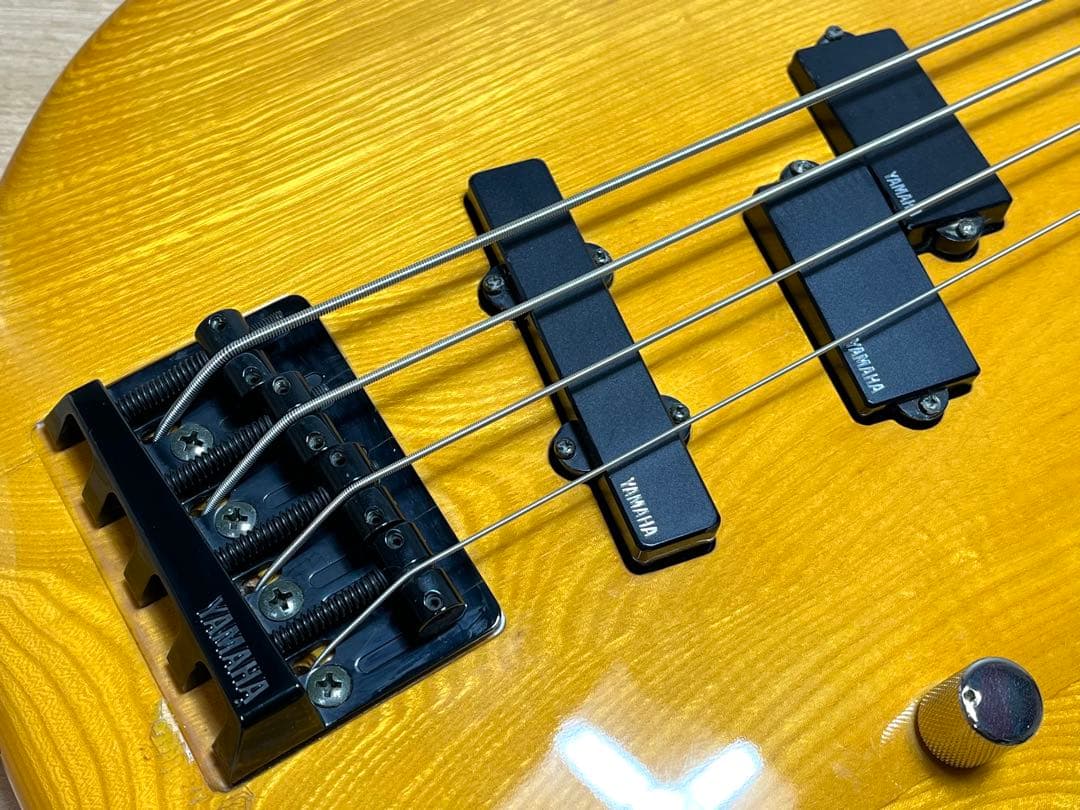 エレキベース ヤマハ モーションB MOTION B 木目 / ビンテージ