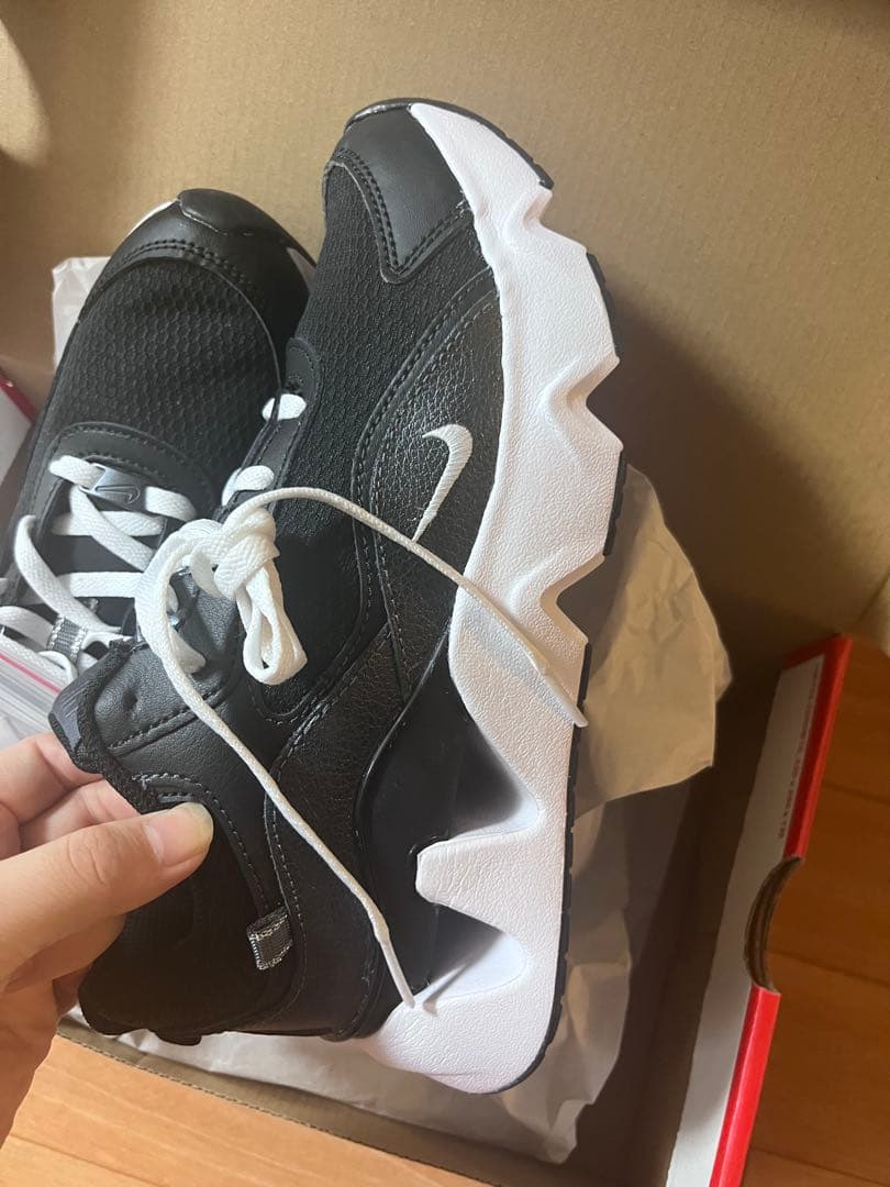 Nike スニーカー ブラック/ホワイト(23cm)