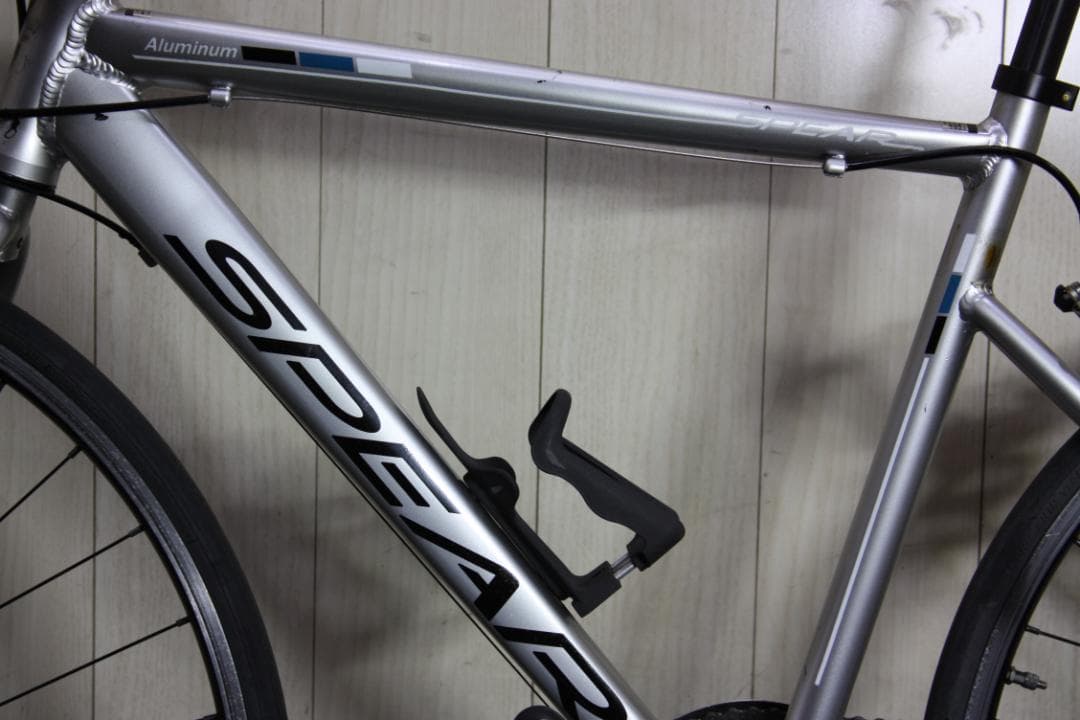 SPEAR(スペア) 700C アルミ シマノ6速 490mm クロスバイク