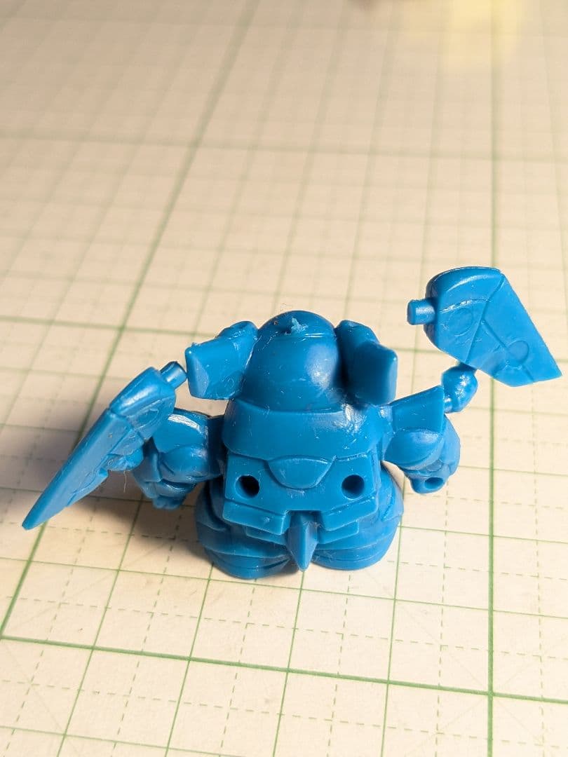 d*3様 444　ウルトラマン　怪獣　キン消し　レトロ　ロボット　ガン消し　ガン