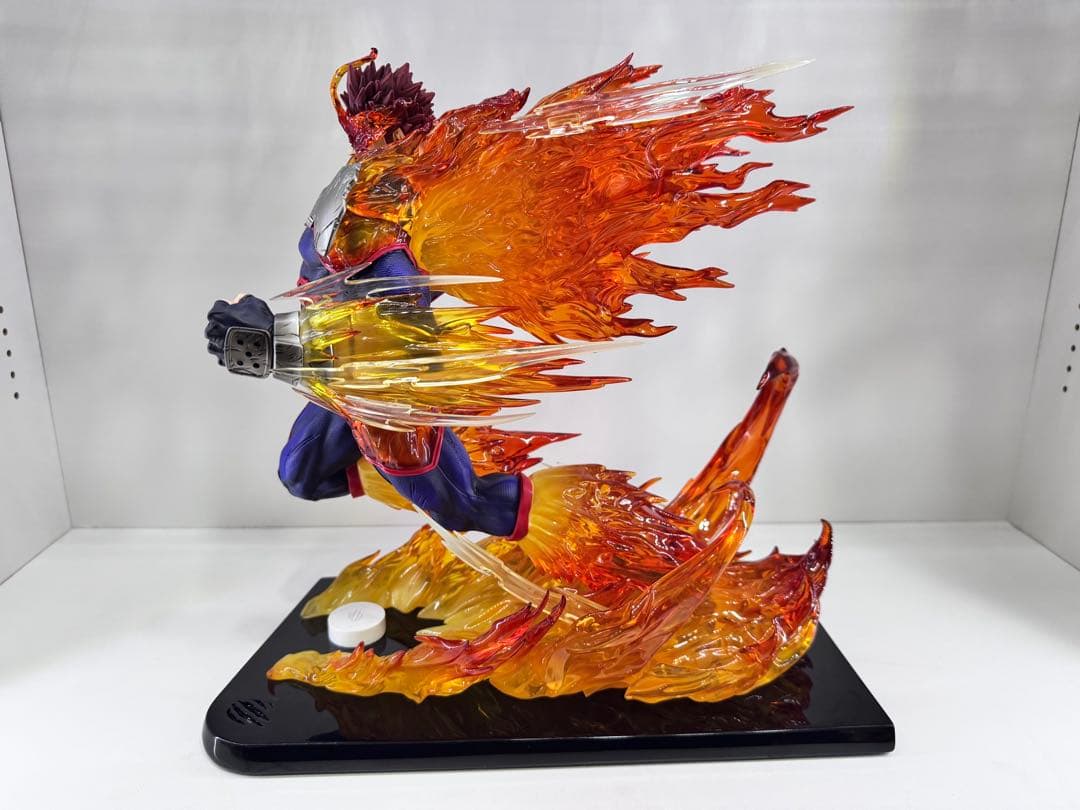 tsume art エンデヴァー　スタチュー