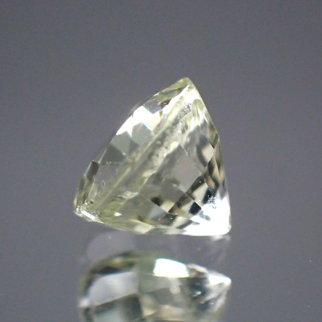 【タンザニア/メレラニ産】デマントイドガーネット