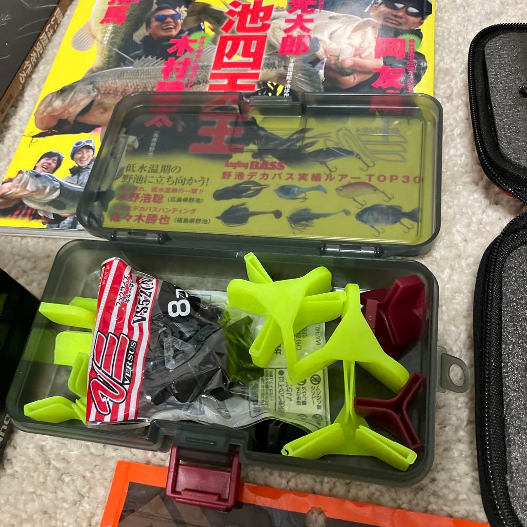 バス釣り引退セット　タックルボックス　ハードルアー・ソフトルアー・ベイトリール等