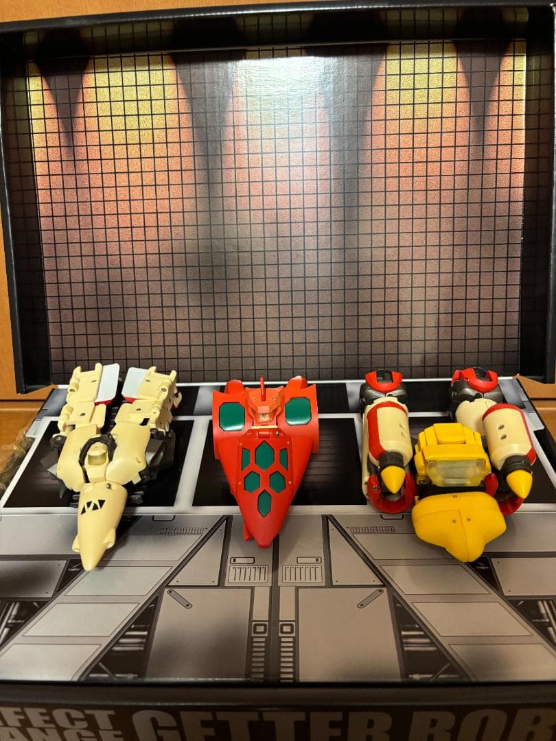 ファットモンキー様)完全変形ゲッターロボ スタジオハーフアイ