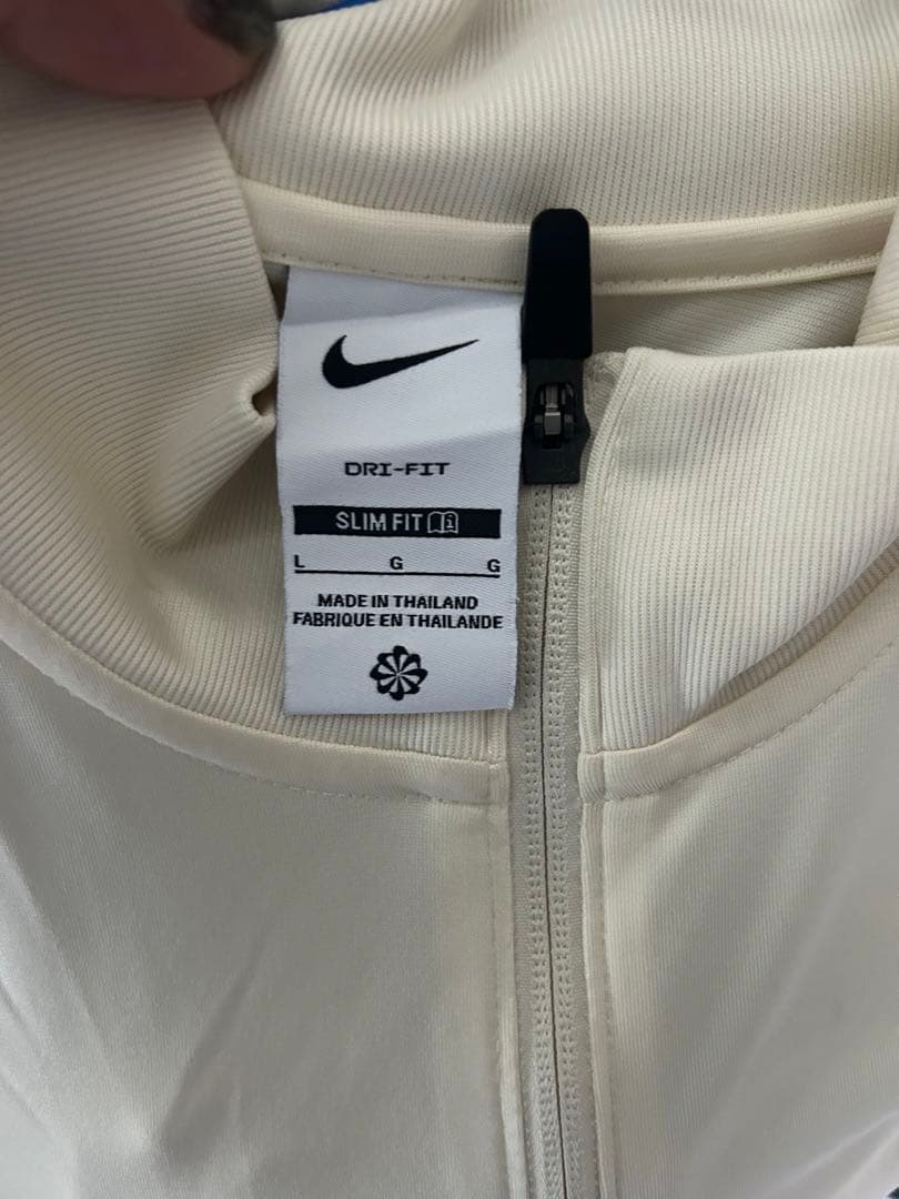 リヴァプール　ジャケット＆パンツ ナイキ