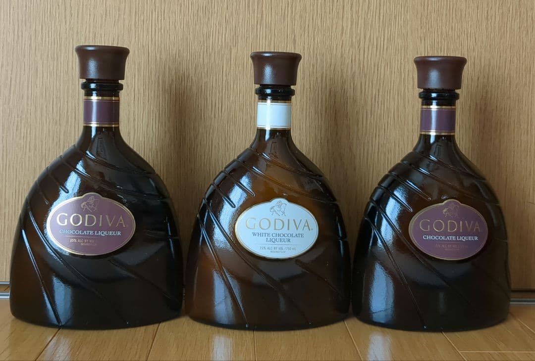【鳳月】ゴディバ　ホワイトチョコレートリキュール✕1　チョコレート✕2