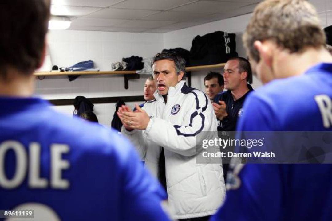 アンブロ　チェルシー　アンセムジャケット　ナイロンジャケット　トラックジャケット