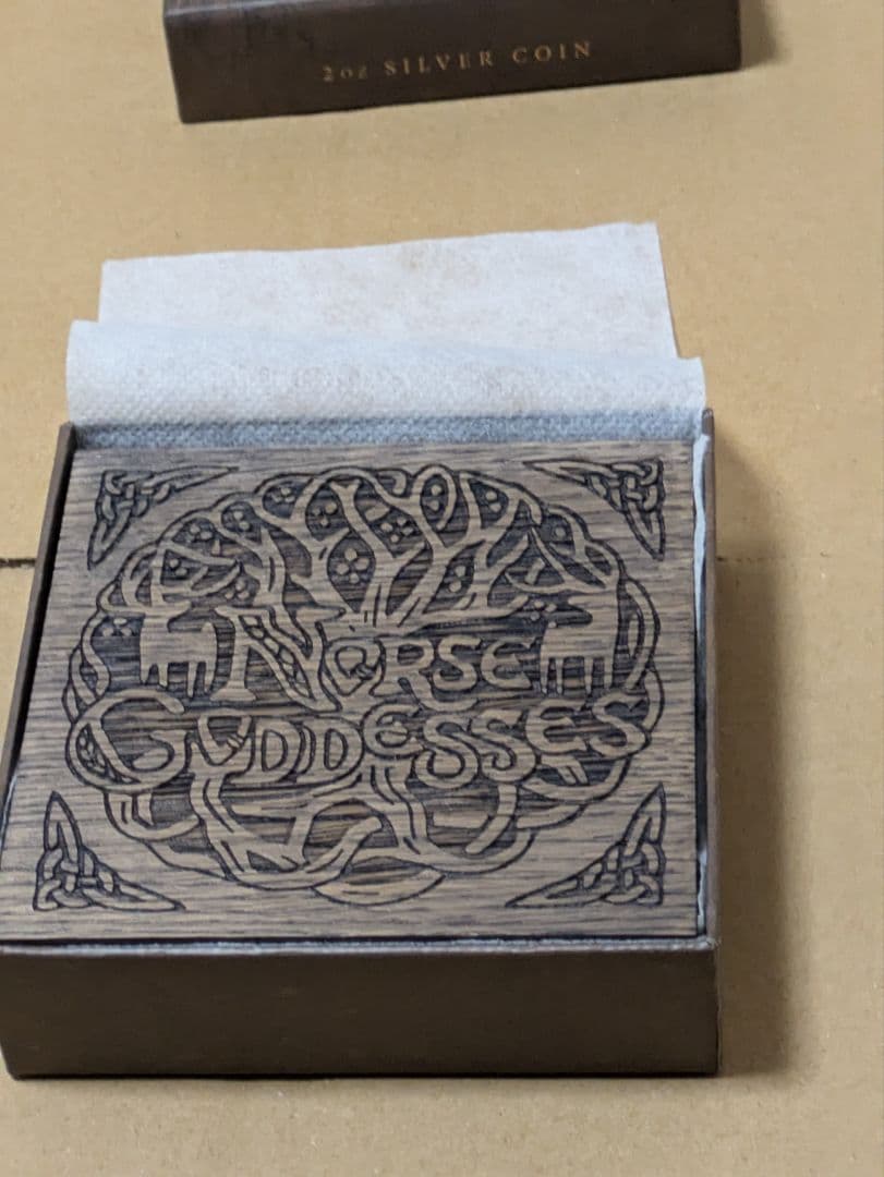 ツバル　女神ヘル　2オンス純銀