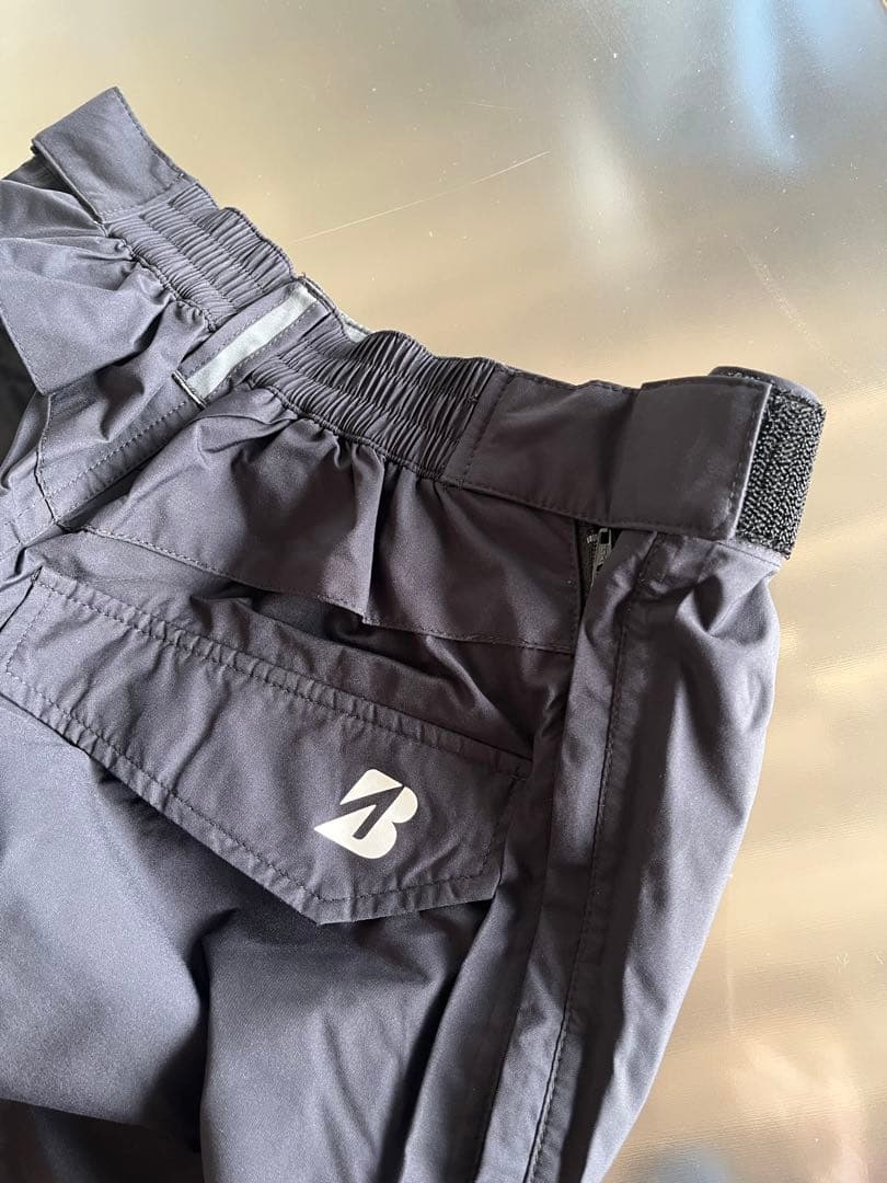 美品 BRIDGESTONE GOLF レインウェア ブラック/レッド