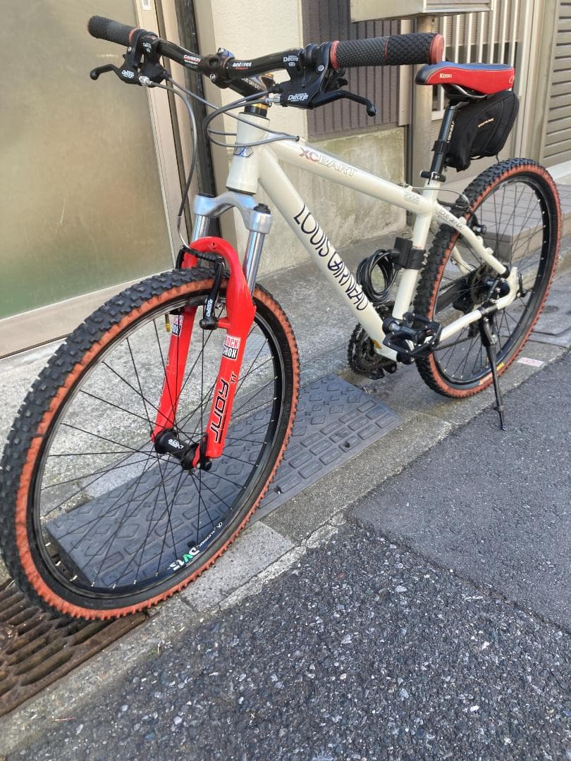 ルイガノLOUISGARNEAU BART MTB 400サイズ　ホワイト