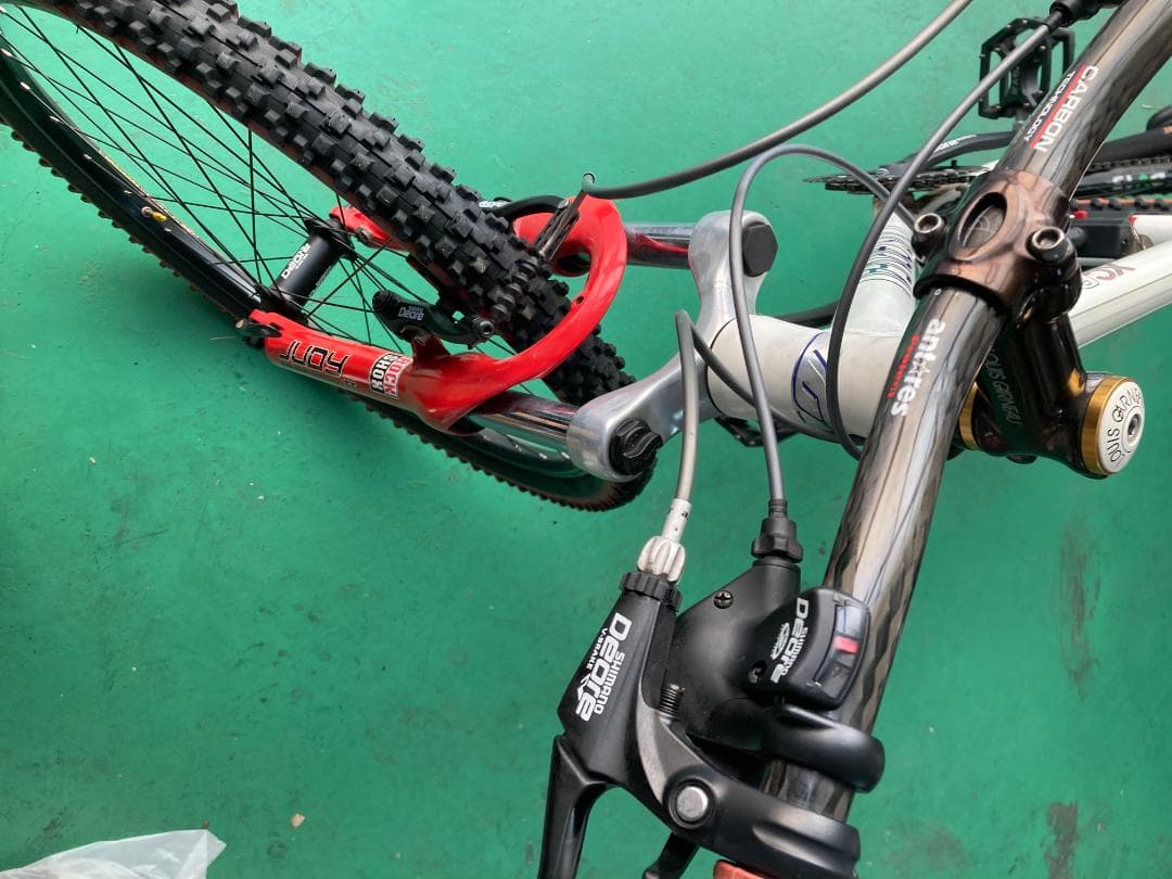 ルイガノLOUISGARNEAU BART MTB 400サイズ　ホワイト