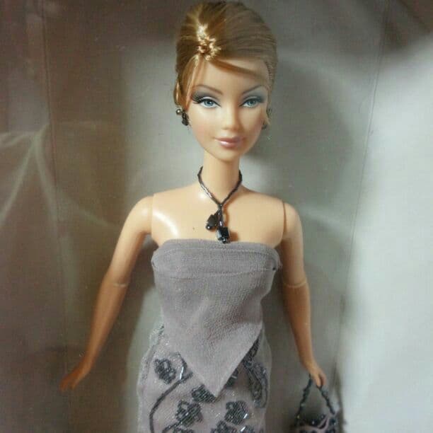 バービー人形、Barbie、ドール、アルマーニ、ARMANI