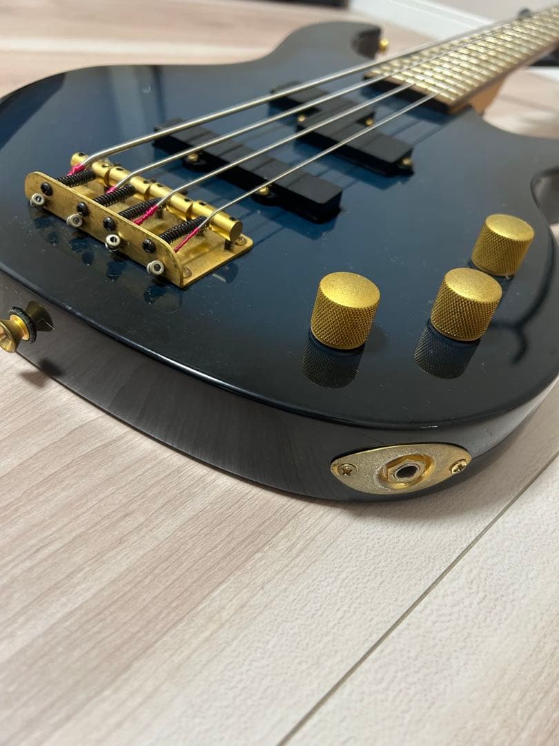 Anboy エレキベース