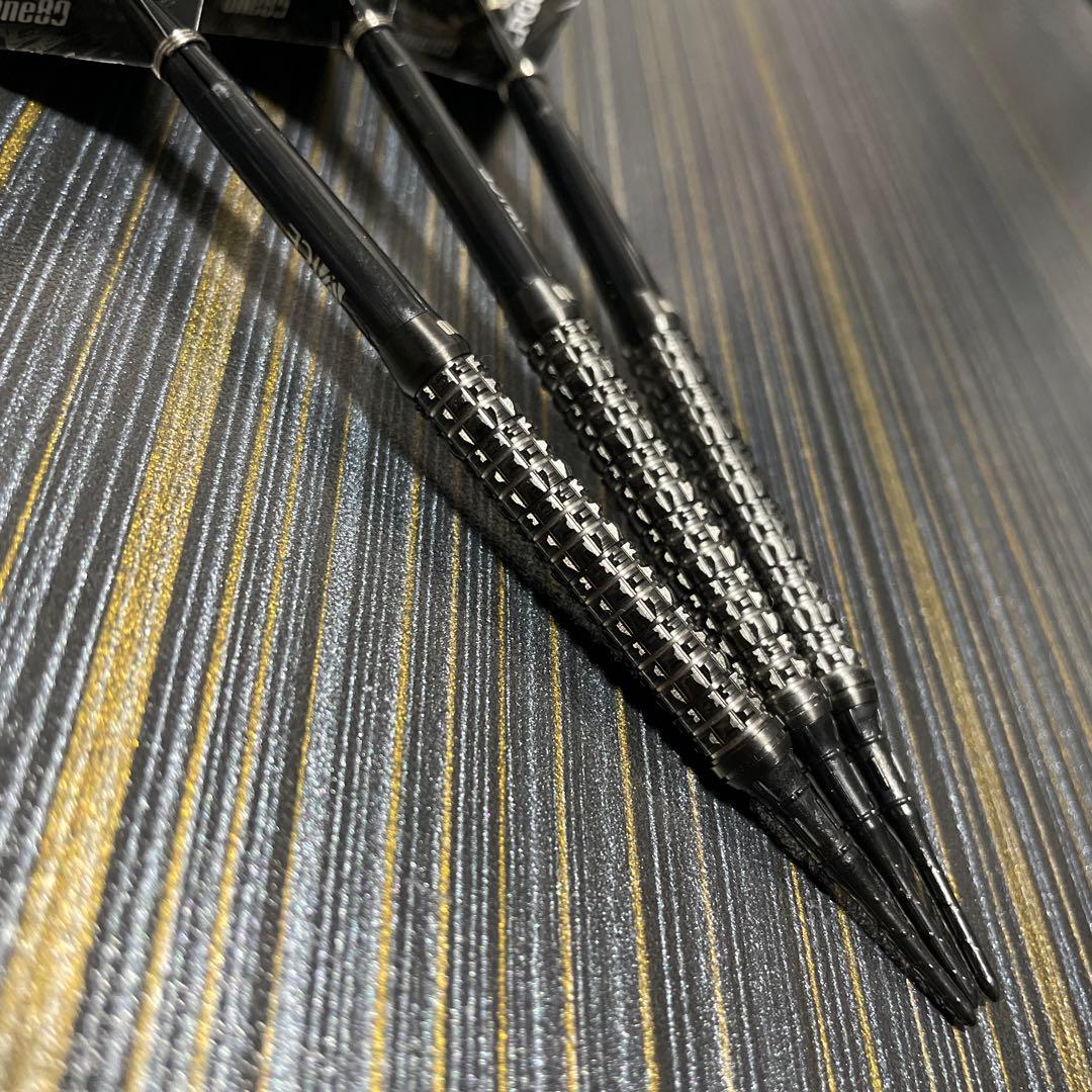 定価11000円 ソフトダーツ クロックフォース ストレート 18g CF1