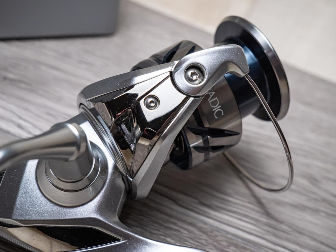 シマノ 23 ストラディック 4000XG 美品