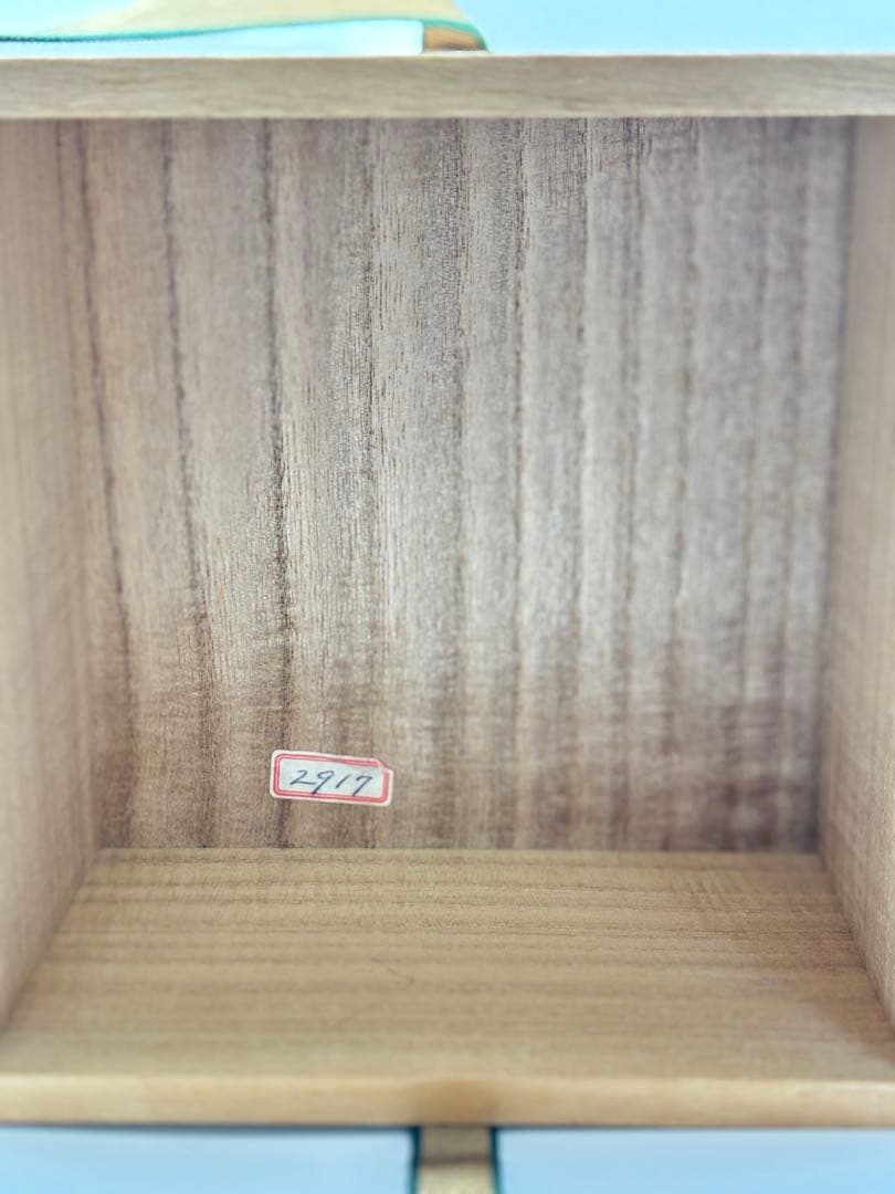 唐津焼　粉引茶盌（管理番号002）