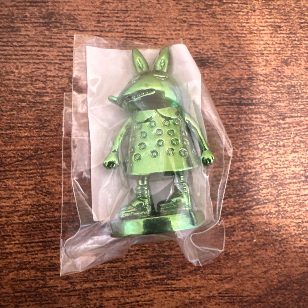 米津玄師 メタルフィギュア ウサギ 緑 TOUR FOGBOUND ガチャ ③