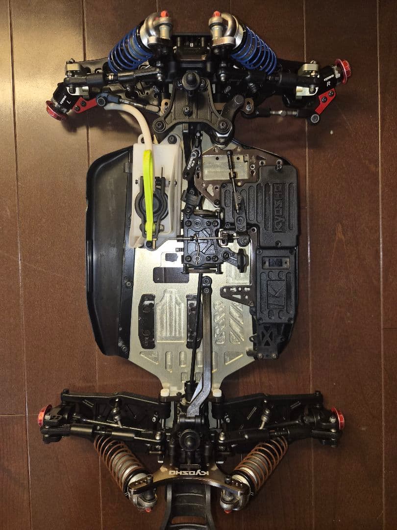 ひ*ん様 Kyosho INFERNO MP11 1/8 RCバギー(中古)