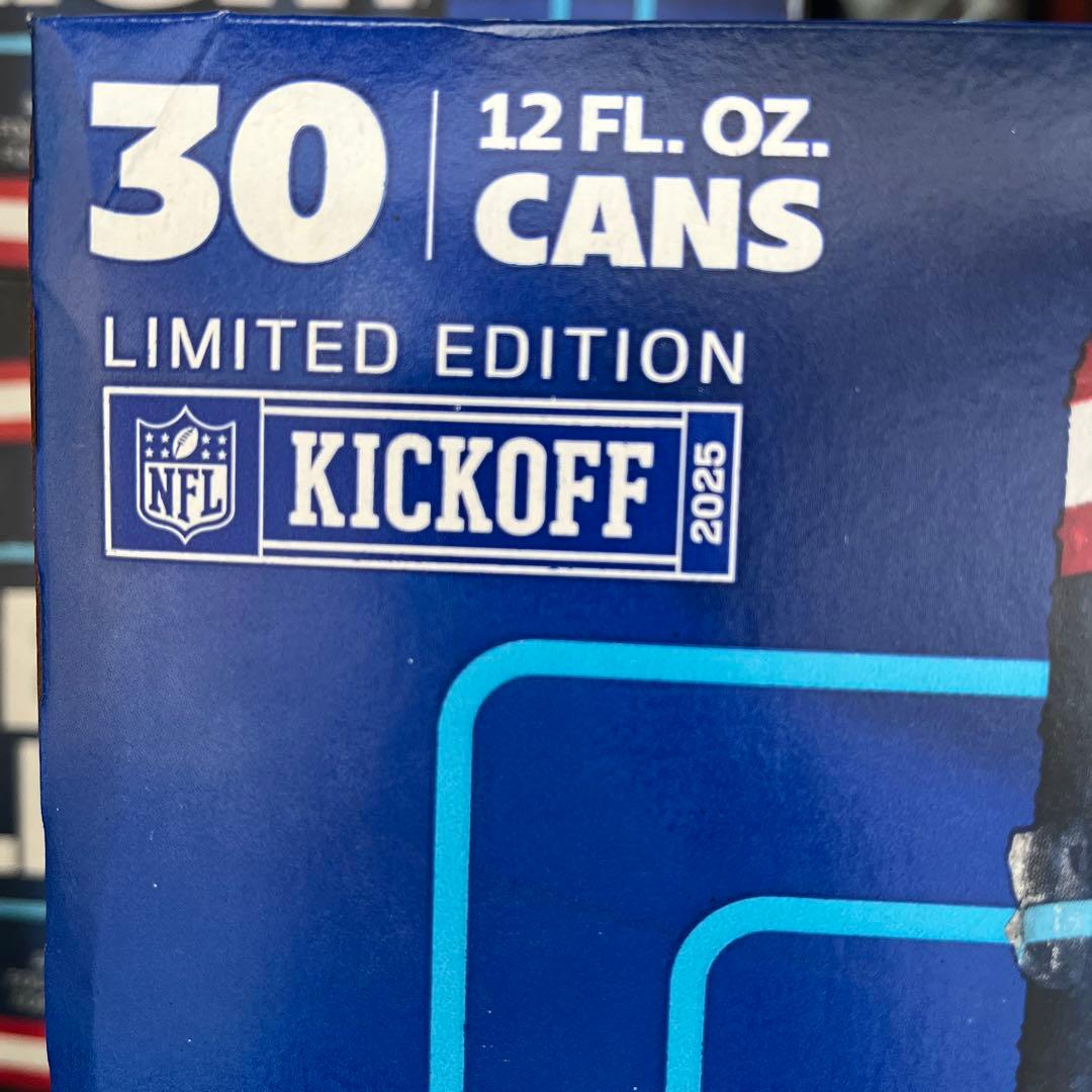 バドワイザー　ライトビールNFLコラボ限定版 355ml✖︎30缶