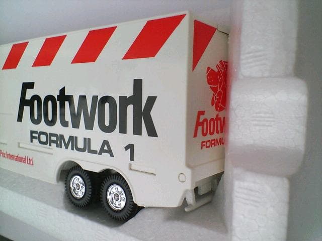 特注 トミカ ダンディ フットワーク フォーミュラ１ トランスポーター