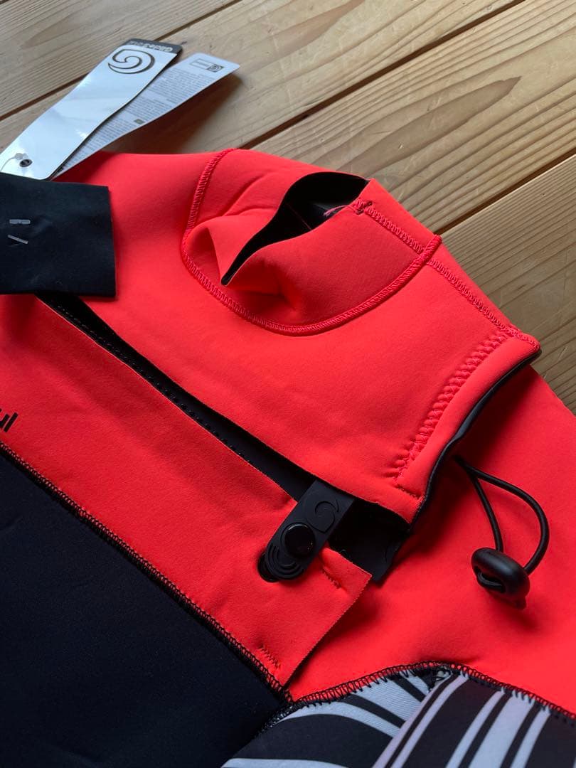 【新品・未使用】ウェットスーツ　レディースM Glidesoul