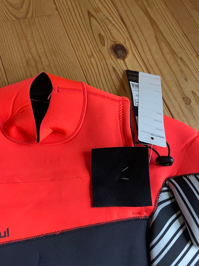 【新品・未使用】ウェットスーツ　レディースM Glidesoul