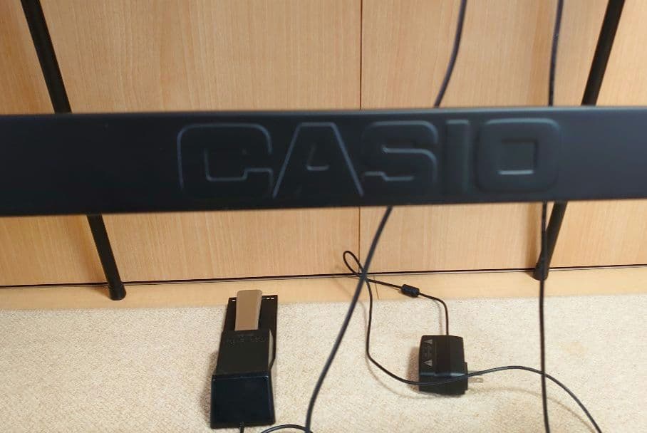 CASIO 61鍵盤 電子キーボード CTK-2550、ペダル、スタンドセット