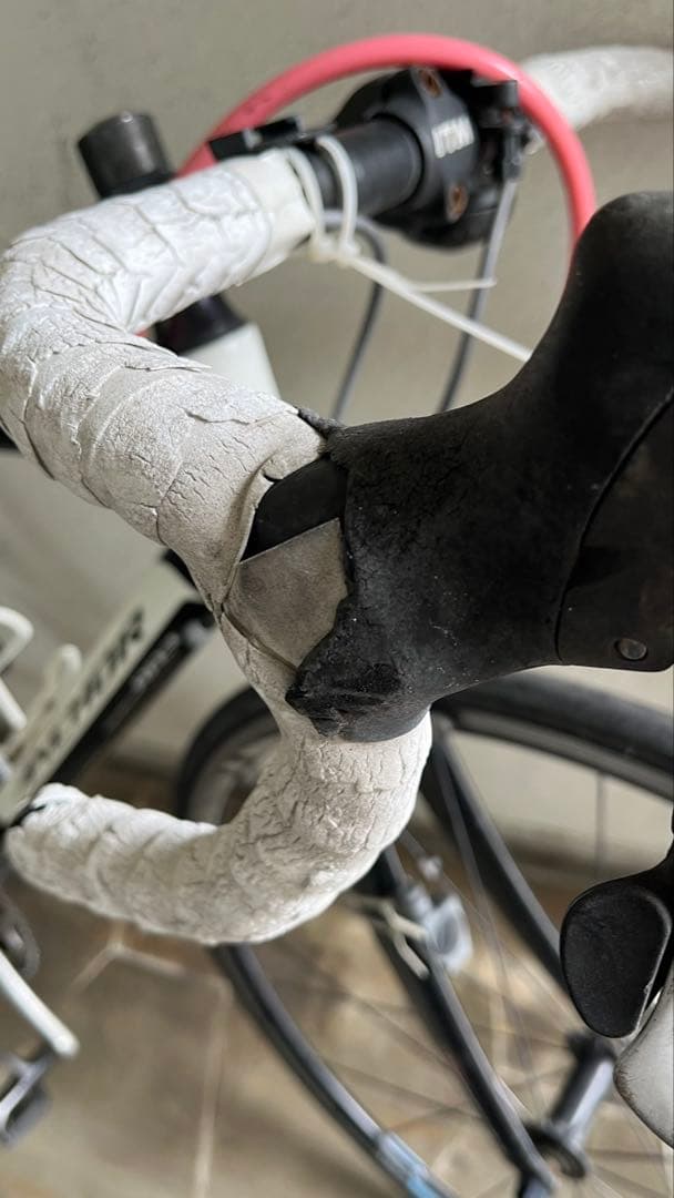 自転車　本体　アンカー　ロードバイク　競輪　ホワイト　ブラック