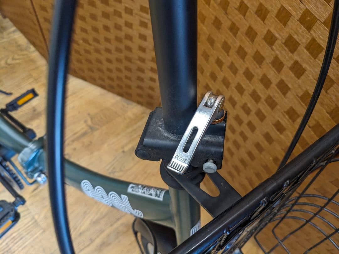 U002 折りたたみ自転車　20インチ　カゴ付き　グリーン