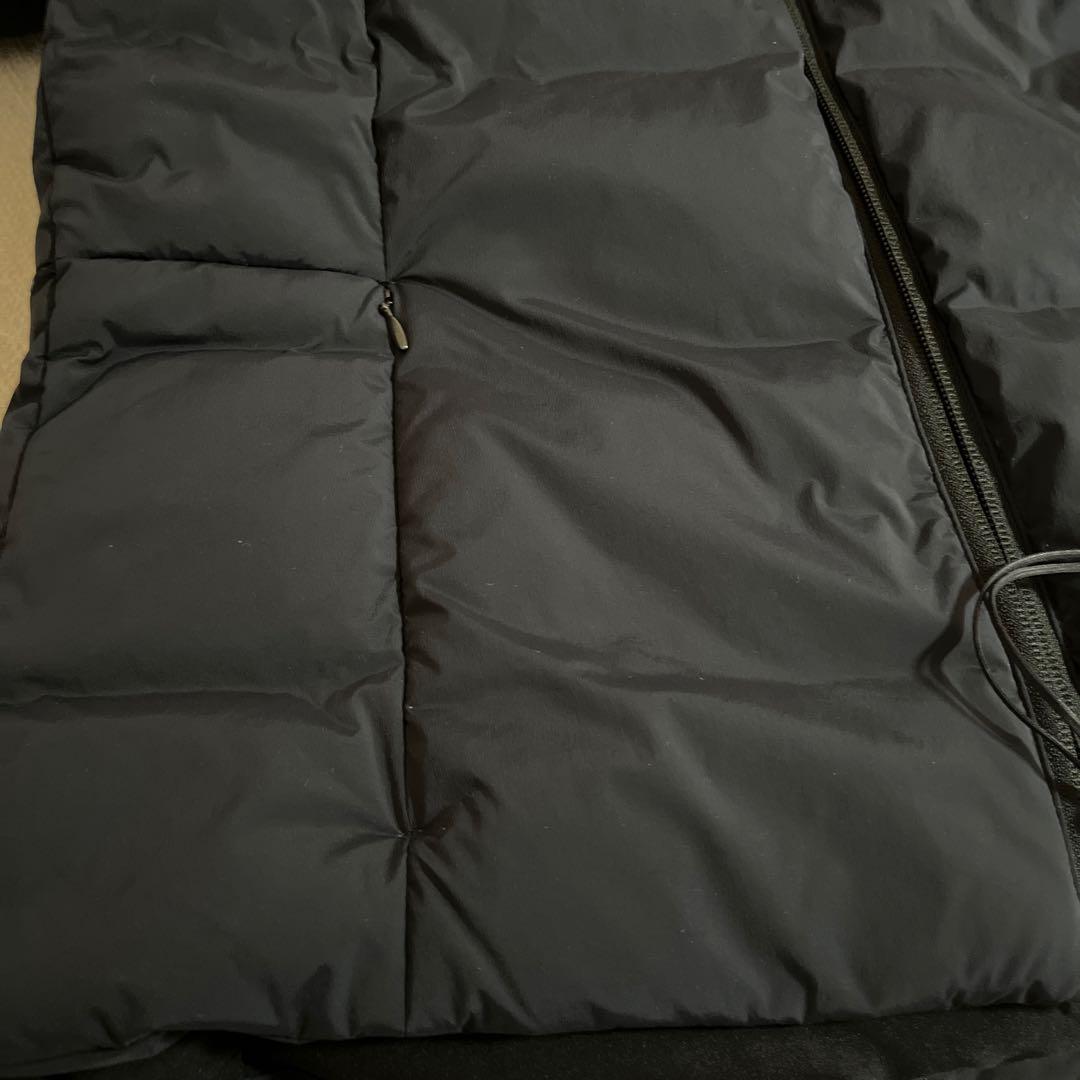 ウォームアップダウンジャケットMサイズ　UNITED ARTOWS GOLF