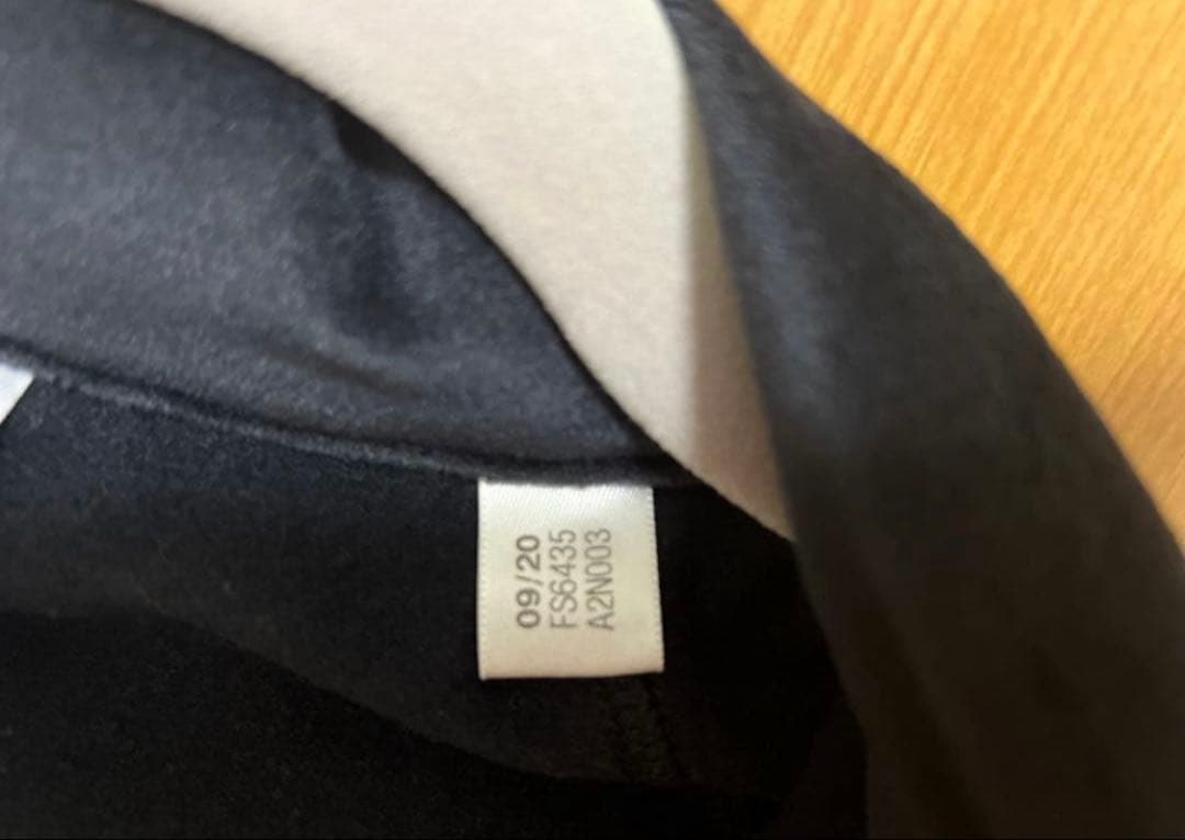 アディダスゴルフ　セットアップ