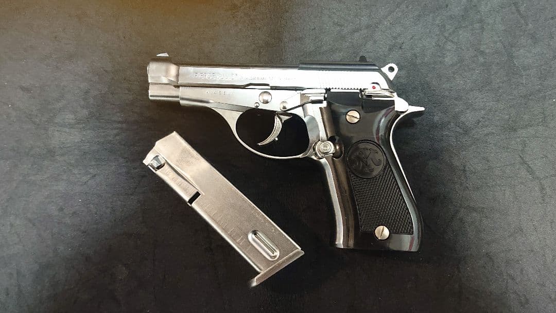 吉川　ベレッタM82