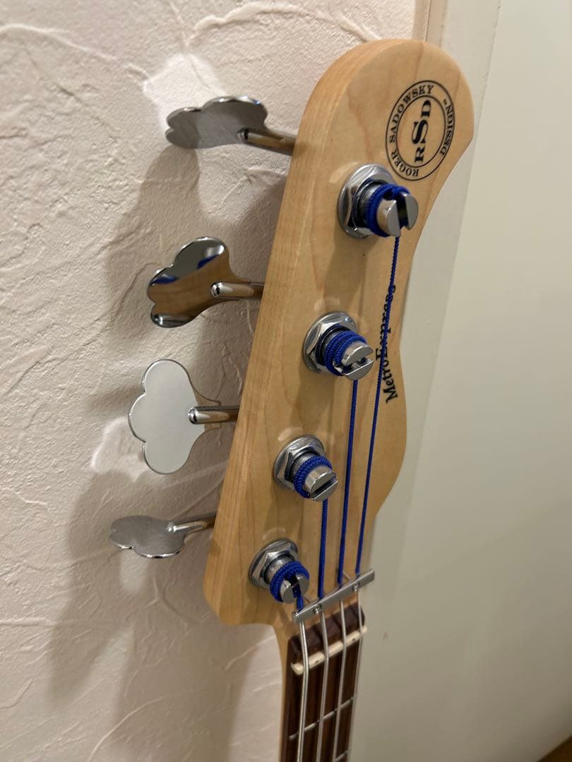 Sadowsky サドウスキー ME21 VJ4 ベース ケース付