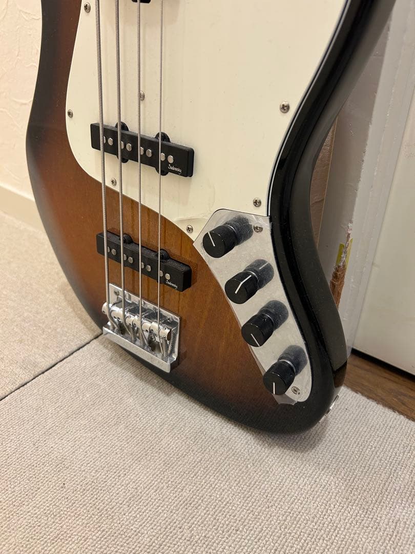 Sadowsky サドウスキー ME21 VJ4 ベース ケース付