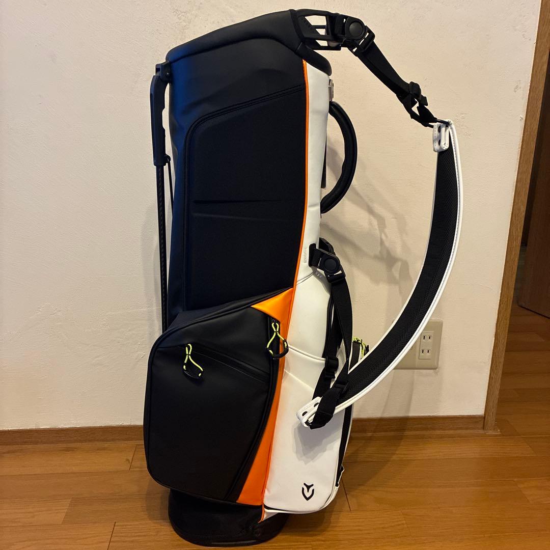 新品.未使用　ベゼル　スタンドキャディバッグ　2025年製