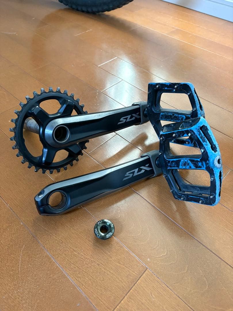 SHIMANO SLX コンポセット+ペダル＋クランクガード