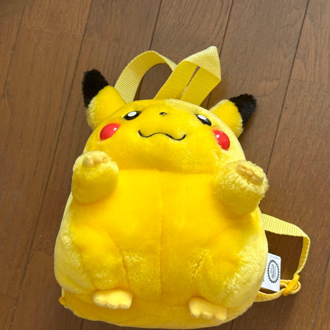 希少　ポケモン　ピカチュウ　ぬいぐるみ　リュック　海外版　レトロ