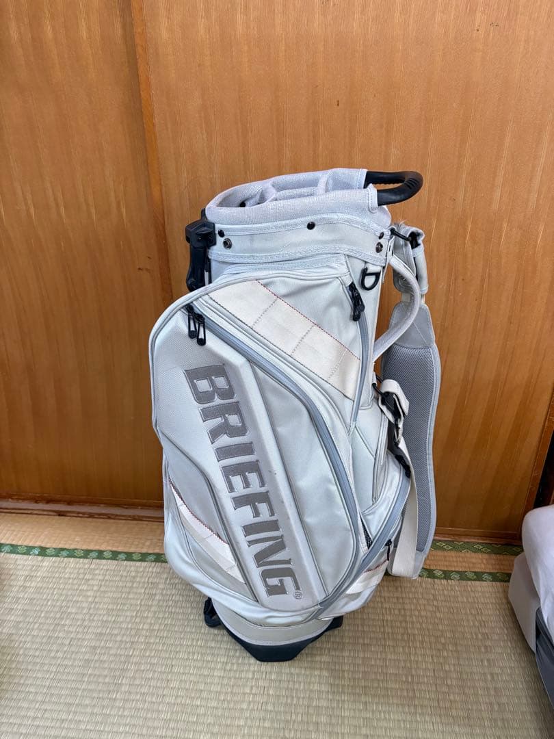 BRIEFING ホワイト キャディバッグ
