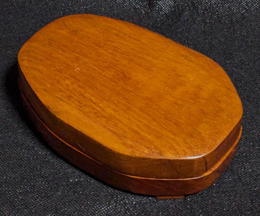 【端渓・葉脈文天成硯】◆金線・冰紋の紫黒美石◆唐木共箱◆約5.2吋◆老坑