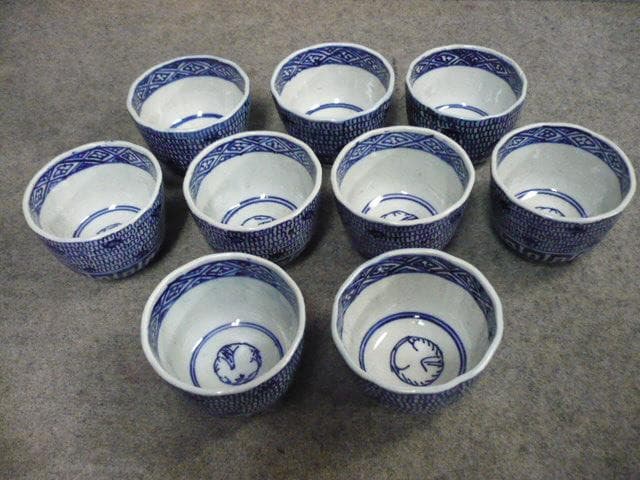 伊万里 みじんこ手 石積み文 染付 ベロ藍 猪口 9個 [B31433]