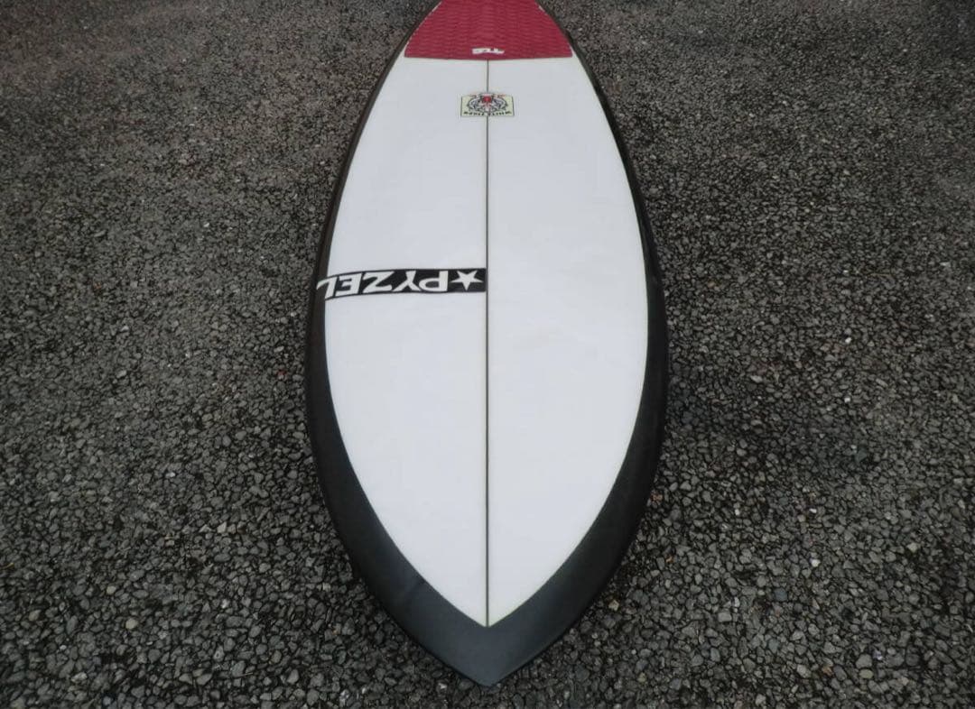 PYZEL ショートボード ホワイトタイガー　5’0”