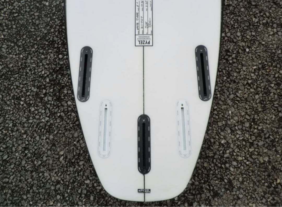 PYZEL ショートボード ホワイトタイガー　5’0”
