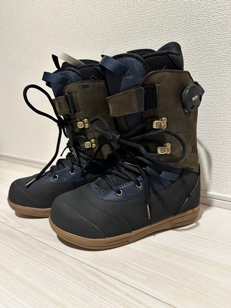 新品未使用　ディーラックス　アースリン　25.5cm