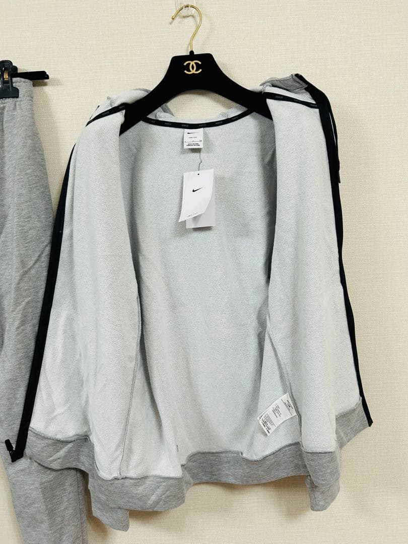 新品　ナイキ　フリース フルジップ パーカー×ロングパンツ 上下セット　XL L