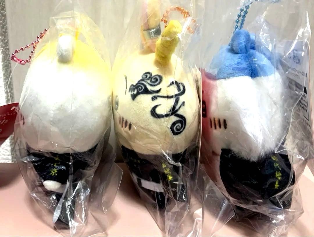 ちいかわ　東京卍リベンジャーズ　コラボマスコットチェーン