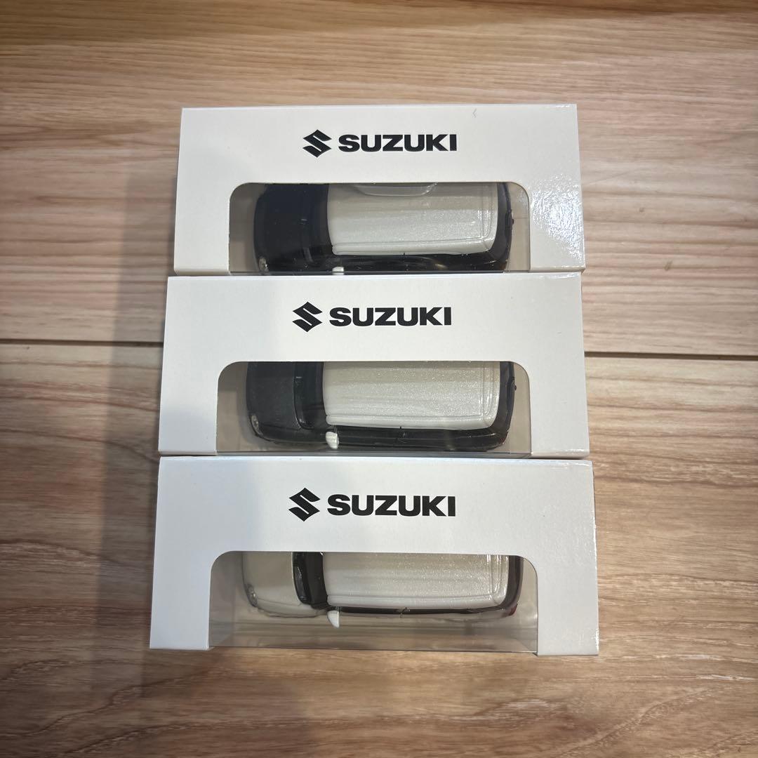 クロスビープルバックカー　非売品　新品　XBEE SUZUKI